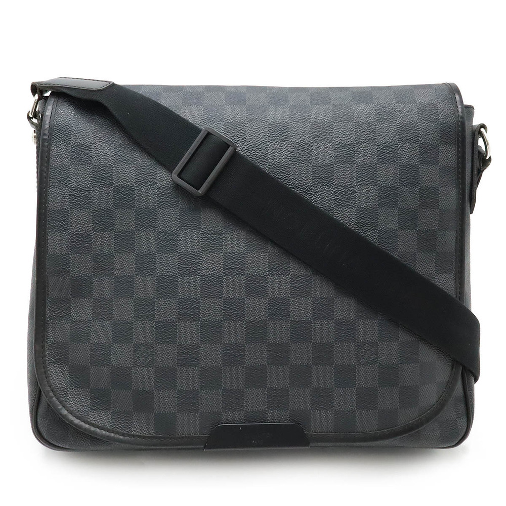 LOUIS VUITTON Damier Graphite Black Daniel Bag Messenger Crossbody